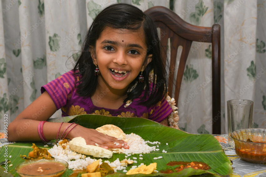 indian girl eating 1691558165