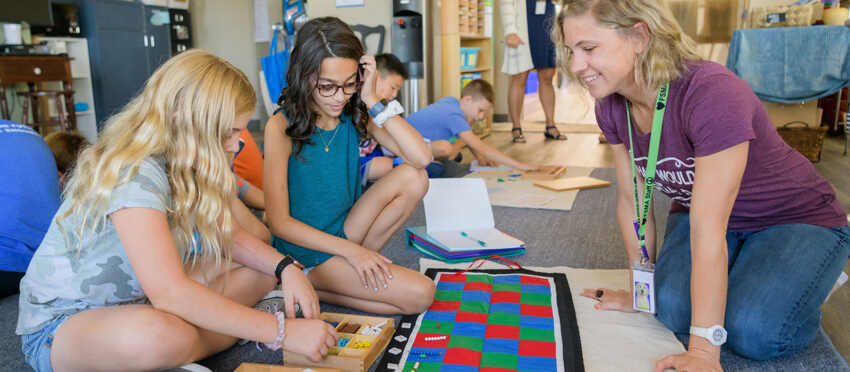 How Montessori Teaching Helps Children Thrive: The Benefits of the Montessori Method